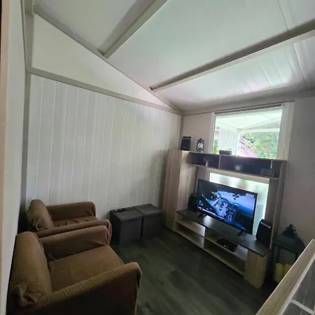 En Bord De Kamp alanı Sorbo-Ocagnano